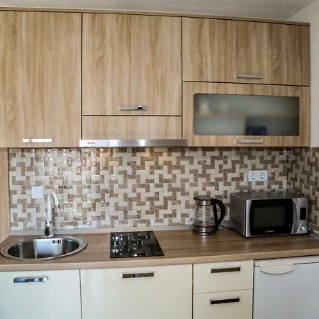Apartment Marina Pavic Хвар Экстерьер фото