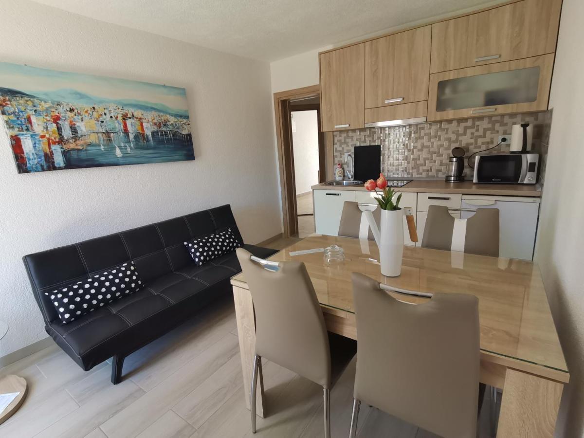 Apartment Marina Pavic Хвар Экстерьер фото
