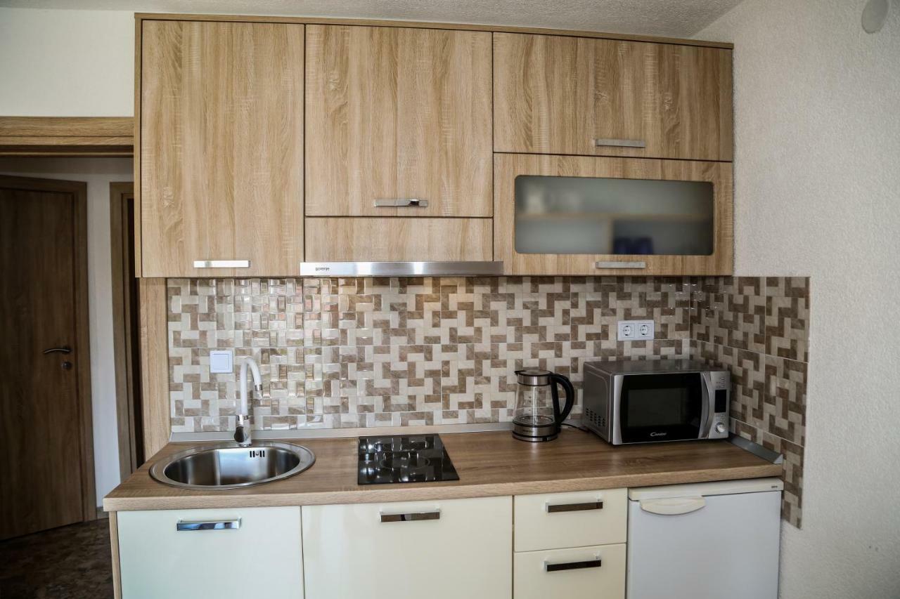 Apartment Marina Pavic Хвар Экстерьер фото